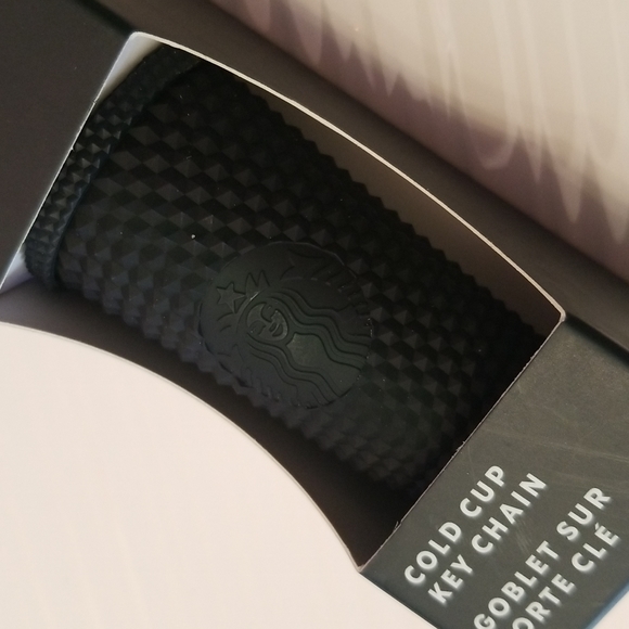 New Starbucks cold cup key chain Hard to find - Picture 2 of 7